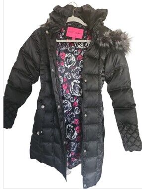 Preowned Betsy Johnson Puffer Coat.